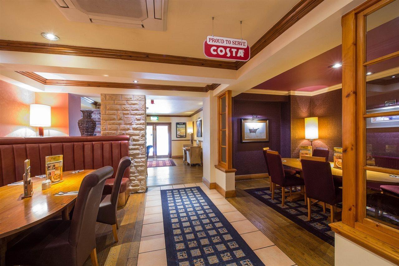 Premier Inn Bournemouth East Exteriör bild