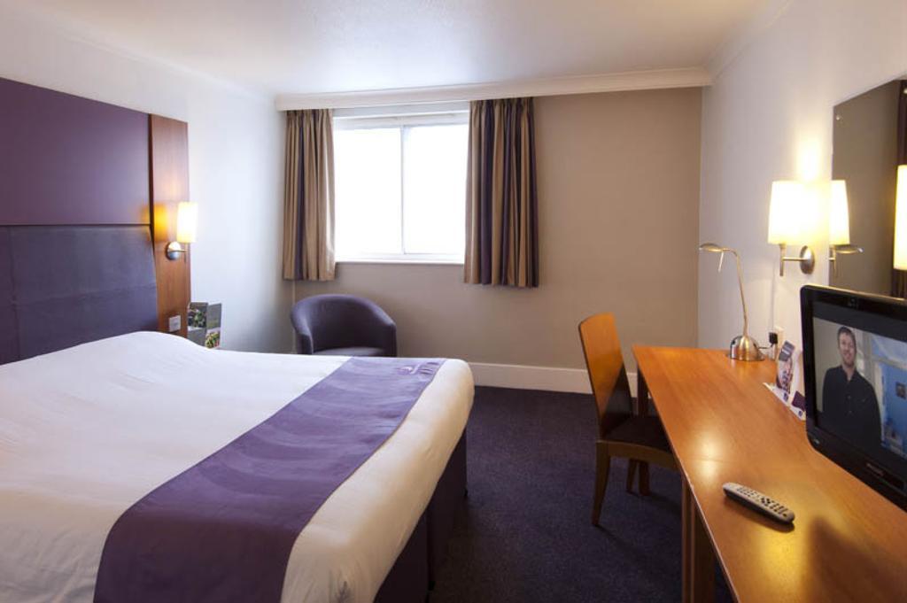 Premier Inn Bournemouth East Rum bild