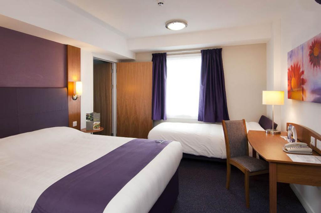 Premier Inn Bournemouth East Rum bild