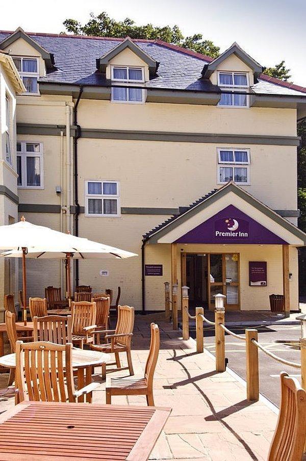 Premier Inn Bournemouth East Exteriör bild